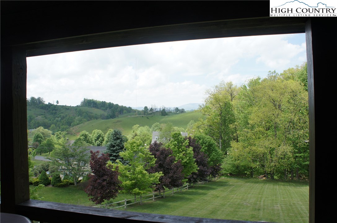 283 The Meadows Boone, NC 28607 - Photo 8 of 28 Gallery Image 8