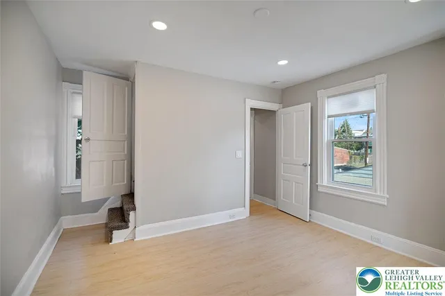 $1,700 | 41 South Warren Street, Easton, PA 18042