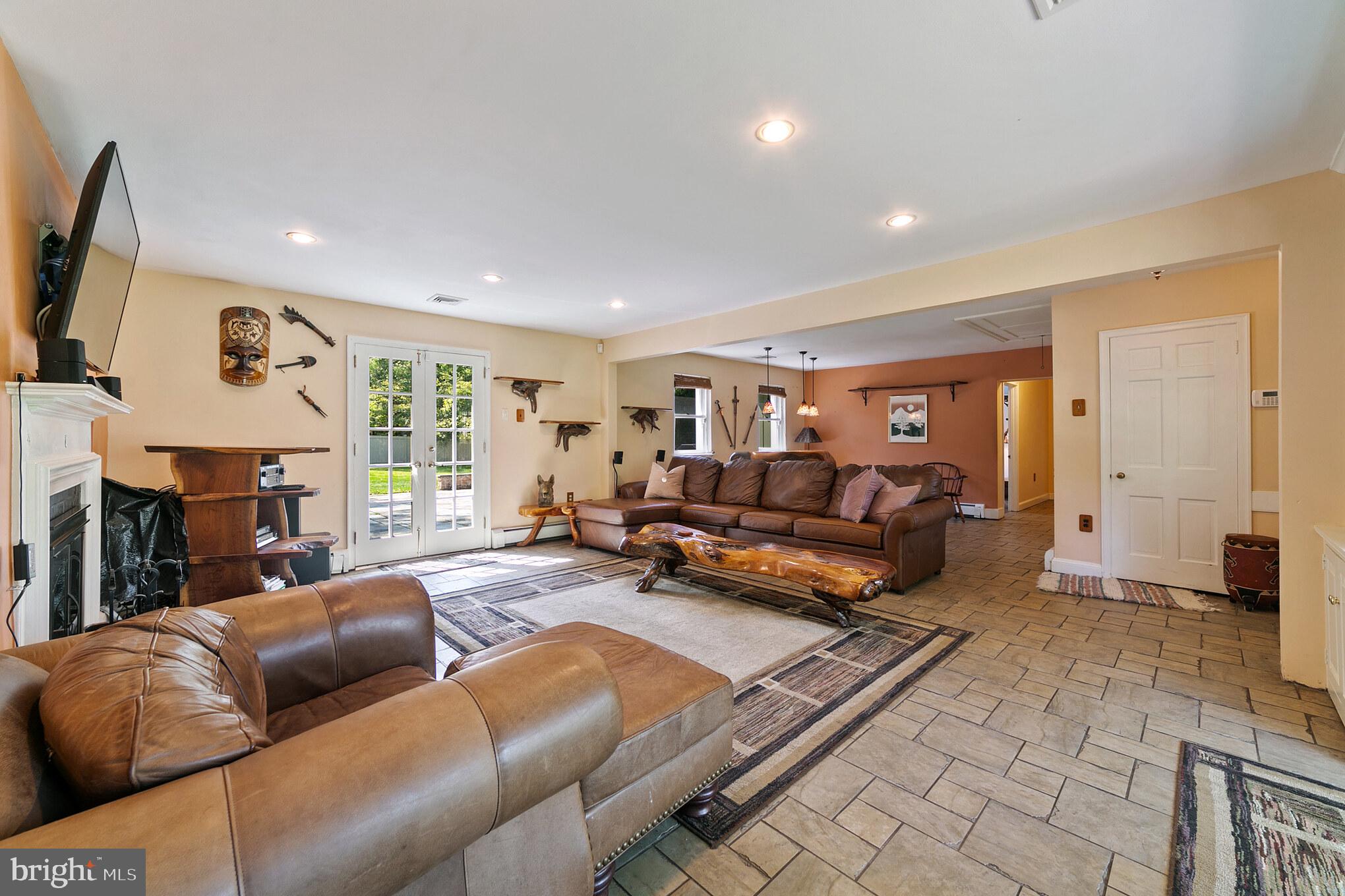 908 Wood Bridge Road Spring House, PA 19002 - Photo 13 of 31