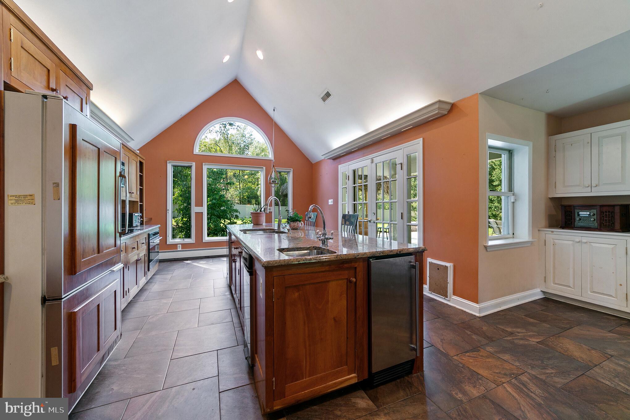 908 Wood Bridge Road Spring House, PA 19002 - Photo 5 of 31