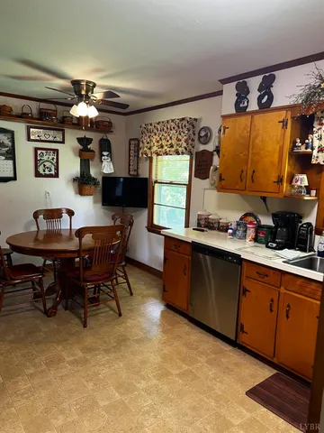 $310,000 | 34881 U Highway South, Gretna, VA 24557