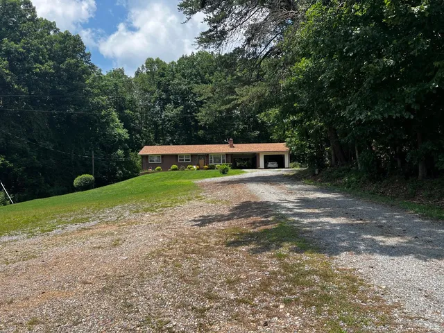 $310,000 | 34881 U Highway South, Gretna, VA 24557