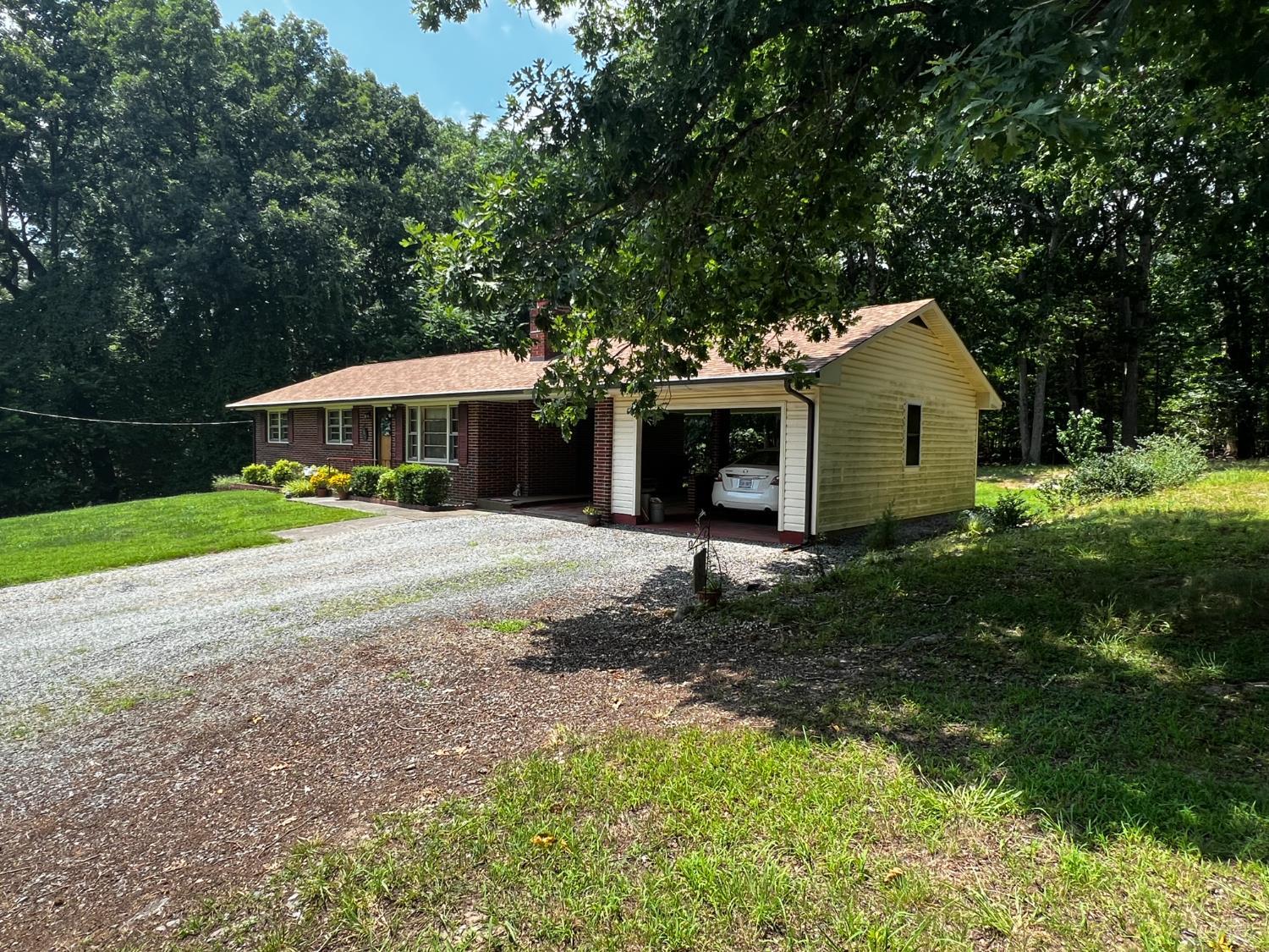 34881 U Highway South Gretna, VA 24557 - Photo 4 of 29