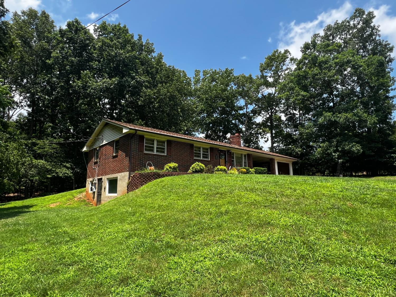 34881 U Highway South Gretna, VA 24557 - Photo 5 of 29