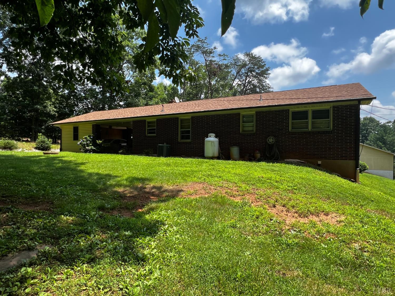 34881 U Highway South Gretna, VA 24557 - Photo 7 of 29