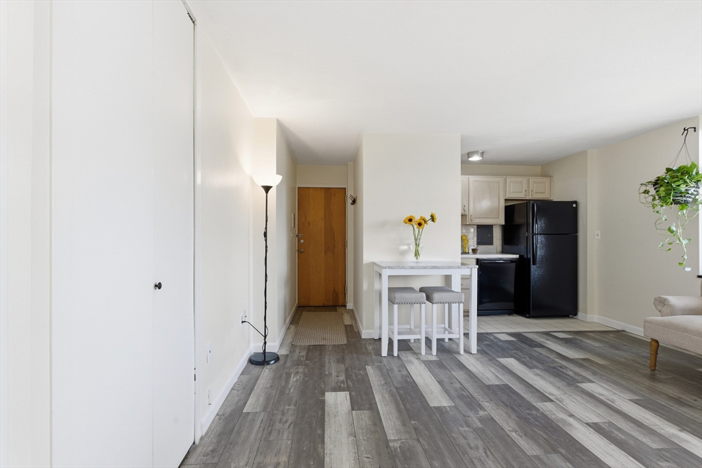 125 Trapelo Road, Unit 21 Belmont, MA 02478 - Photo 8 of 19