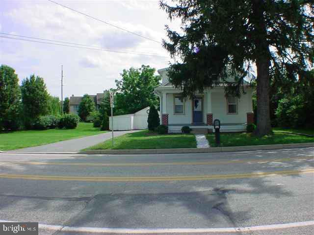 940 Fishburn Road Hershey, PA 17033 - Photo 1 of 25 Gallery Image 1