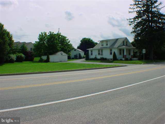 940 Fishburn Road Hershey, PA 17033 - Photo 14 of 25 Gallery Image 14