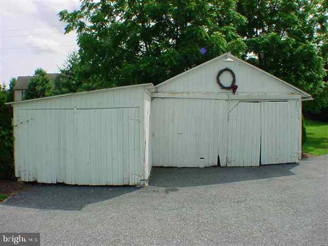 940 Fishburn Road Hershey, PA 17033 - Photo 15 of 25 Gallery Image 15