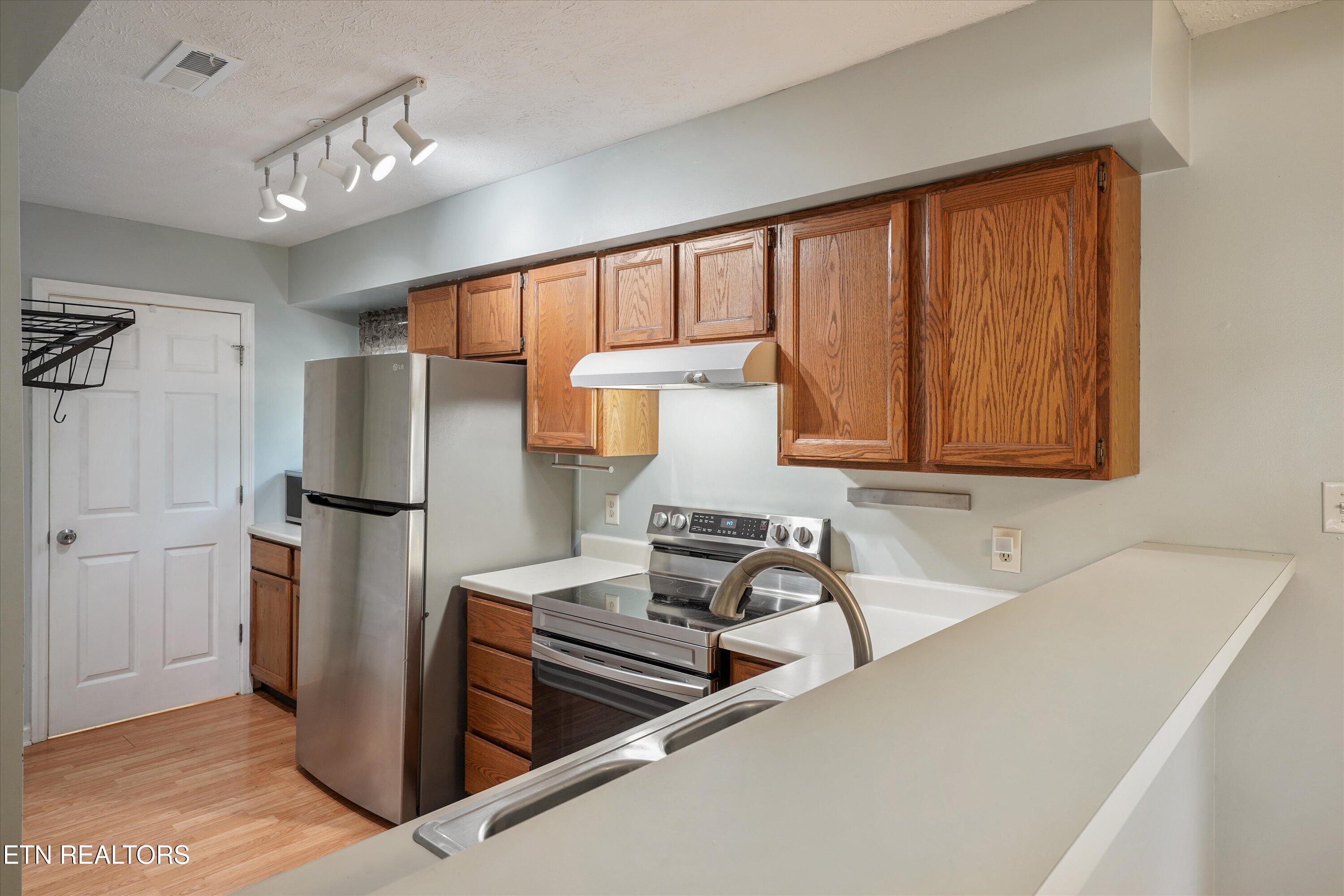 3701 Holgate Lane Powell, TN 37849 - Photo 15 of 38 17-3701 Holgate Ln 16