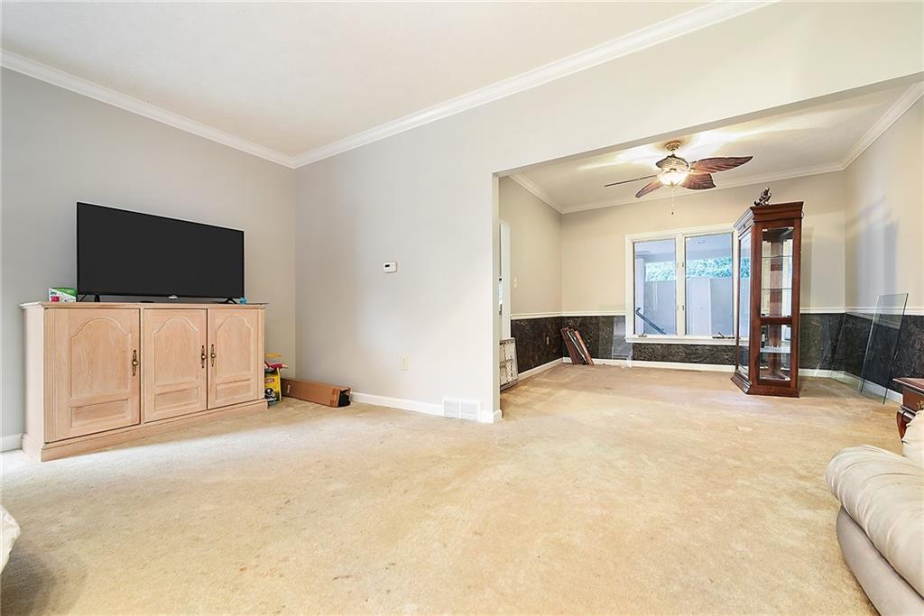 139 Countryview Drive McKees Rocks, PA 15136 - Photo 11 of 25 Gallery Image 11