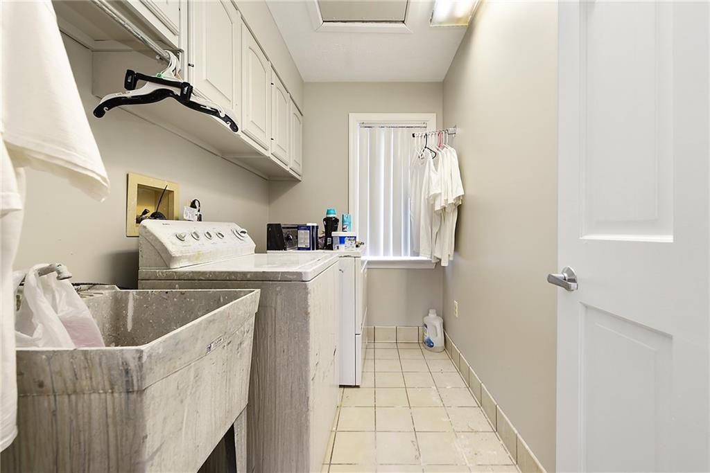 139 Countryview Drive McKees Rocks, PA 15136 - Photo 18 of 25 Gallery Image 18