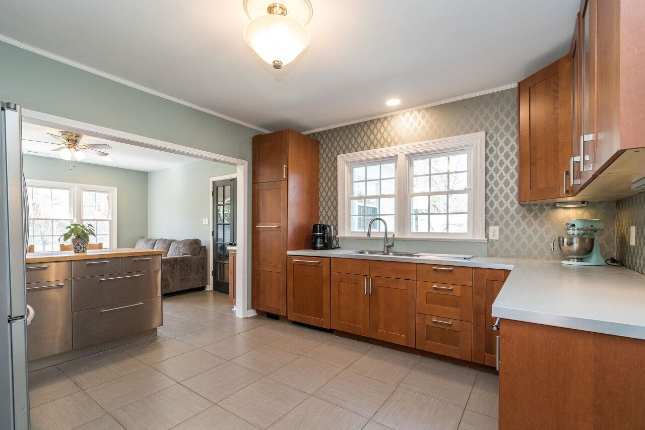129 Lord Ashley Road Raleigh, NC 27610 - Photo 13 of 34 Photo 13