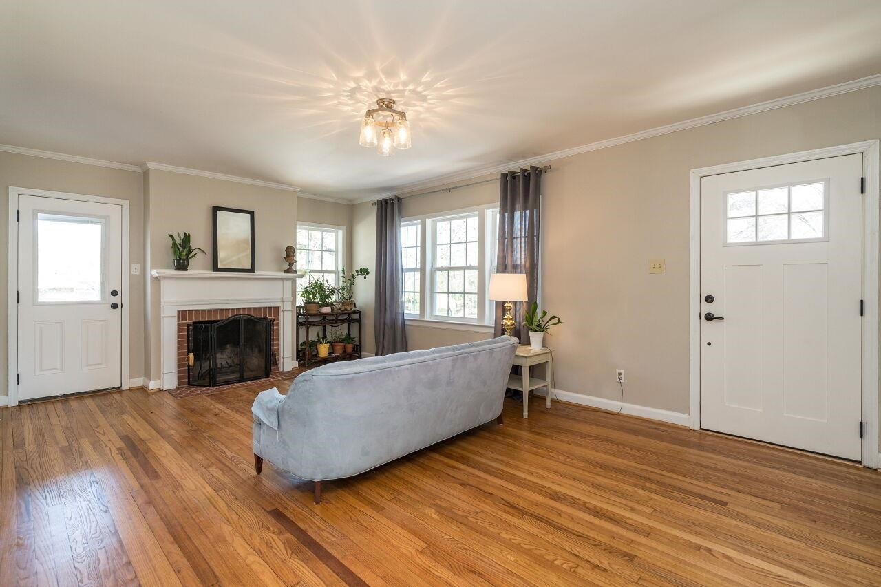 129 Lord Ashley Road Raleigh, NC 27610 - Photo 4 of 34 Photo 4