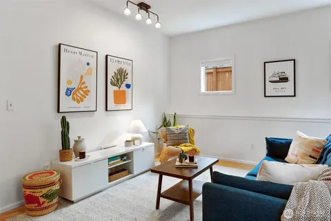 $450,000 | 2110 California Avenue Southwest, Unit C, Seattle, WA 98116