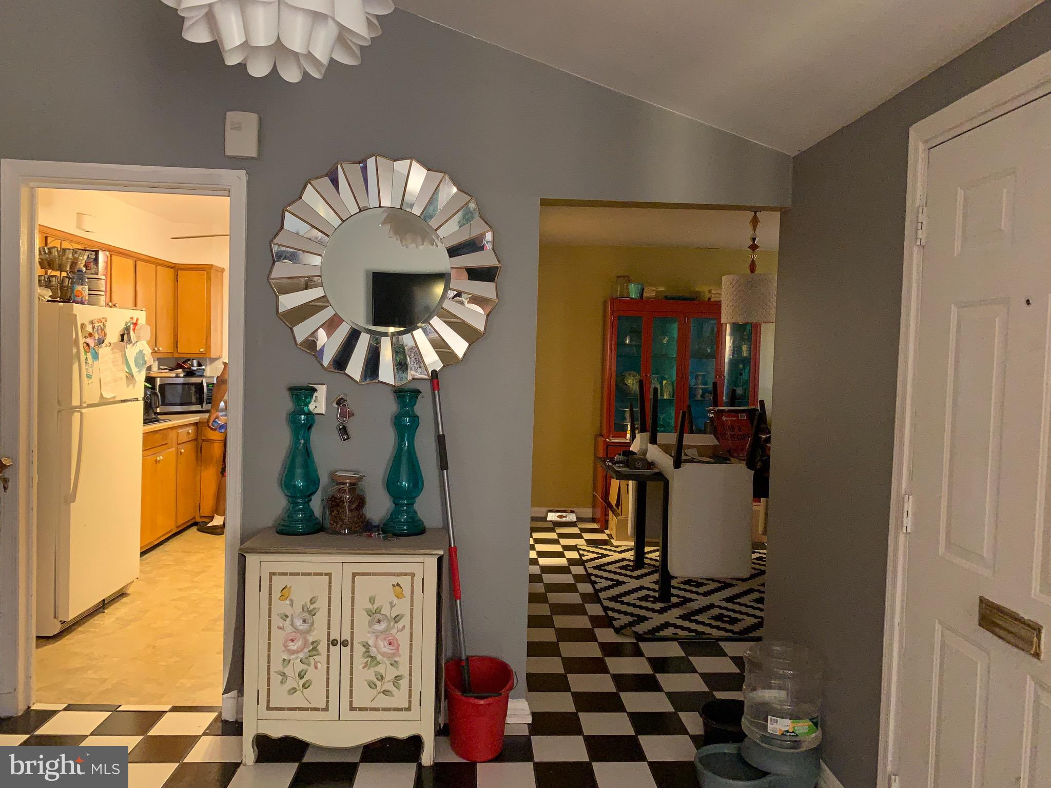 3519 Maryvale Road Baltimore, MD 21244 - Photo 2 of 31 Entry View