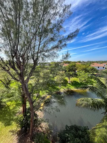 $349,000 | 10315 Northwest 9th St Circle, Unit 50214, Miami, FL 33172