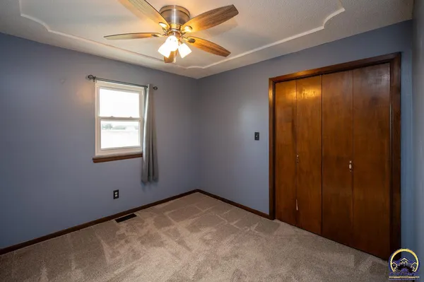 $599,000 | 14762 175th Street, Nortonville, KS 66060