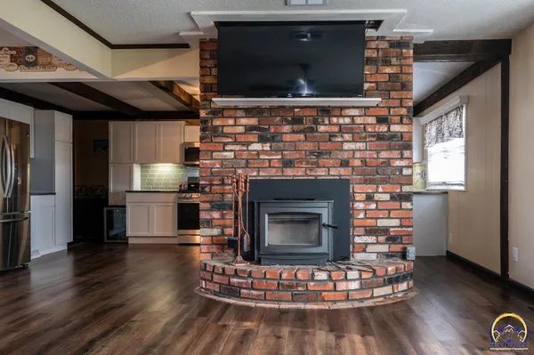 $599,000 | 14762 175th Street, Nortonville, KS 66060