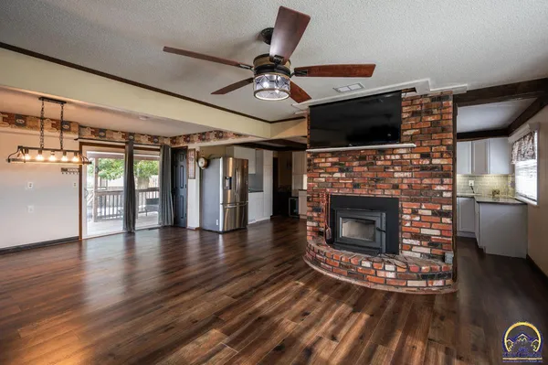 $599,000 | 14762 175th Street, Nortonville, KS 66060