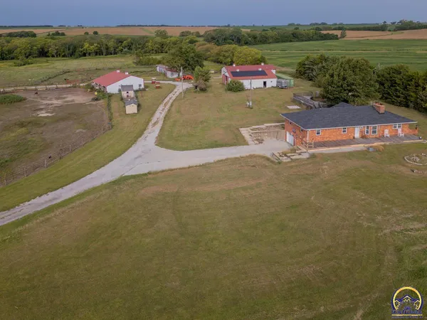 $575,000 | 14762 175th Street, Nortonville, KS 66060