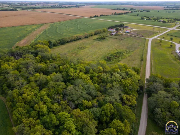 $575,000 | 14762 175th Street, Nortonville, KS 66060