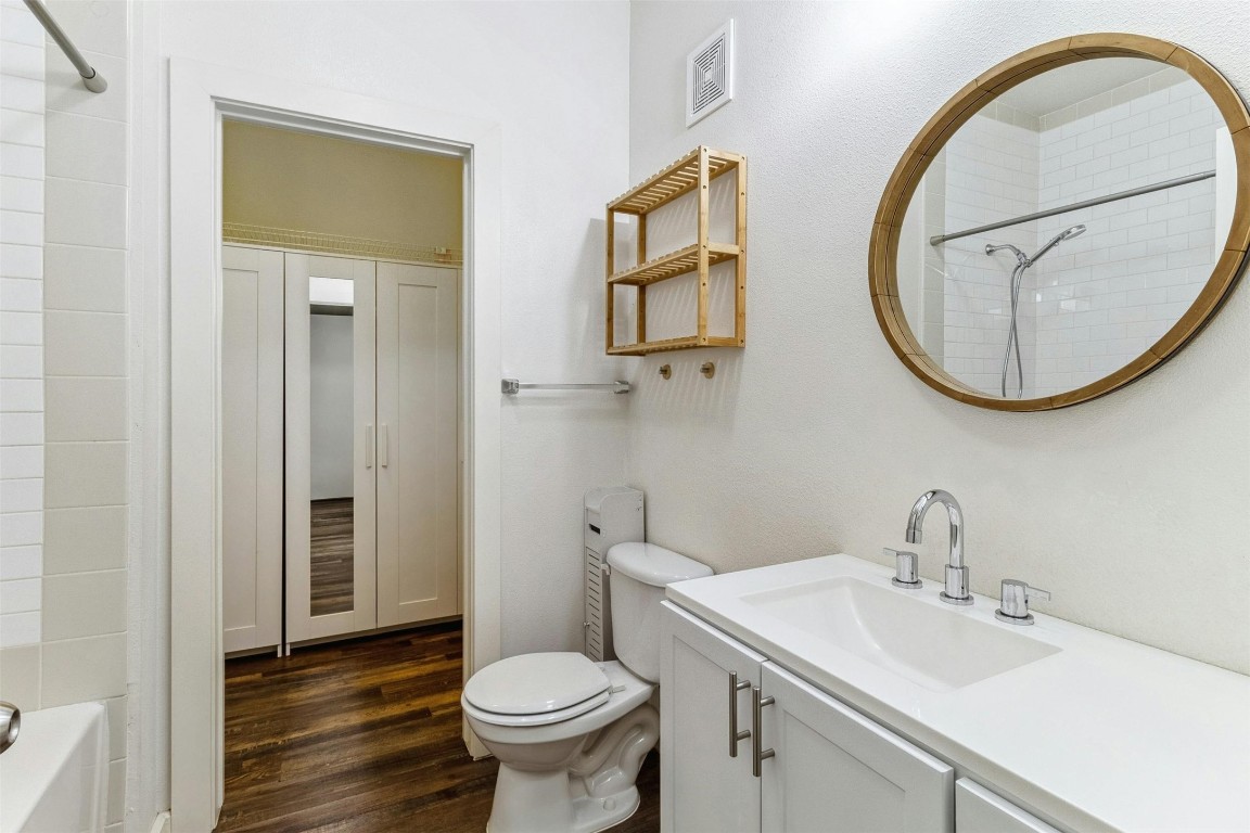 1201 Grove Boulevard, Unit 1501 Austin, TX 78741 - Photo 13 of 26