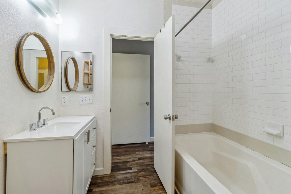 1201 Grove Boulevard, Unit 1501 Austin, TX 78741 - Photo 15 of 26