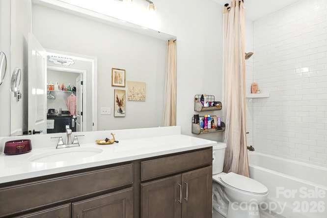 534 Madison Falls Court Fort Mill, SC 29708 - Photo 34 of 43 Gallery Image 34