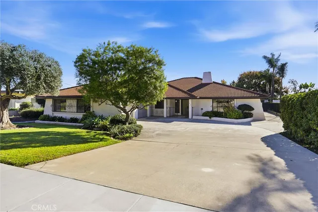 $1,225,000 | 612 West 17th Street, Upland, CA 91784