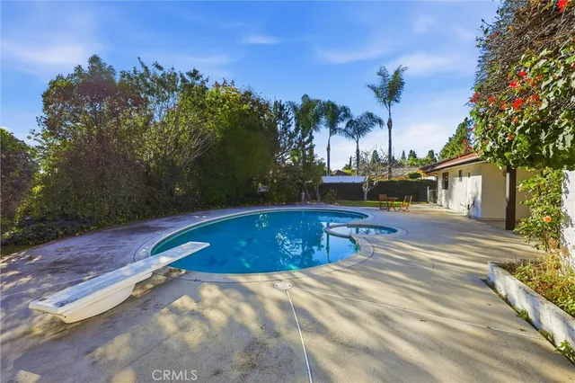 $1,225,000 | 612 West 17th Street, Upland, CA 91784