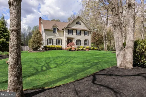 $974,000 | 54 Meetinghouse Court, Shamong, NJ 08088