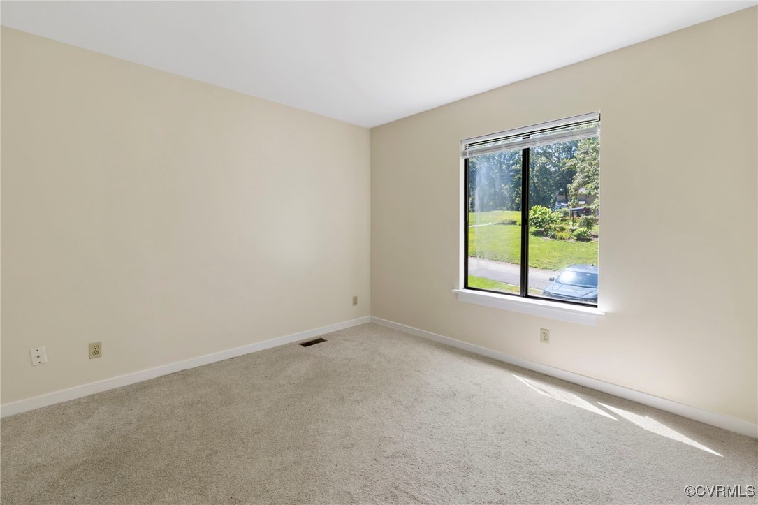 1453 Lockett Ridge Road Midlothian, VA 23114 - Photo 13 of 19 Gallery Image 13