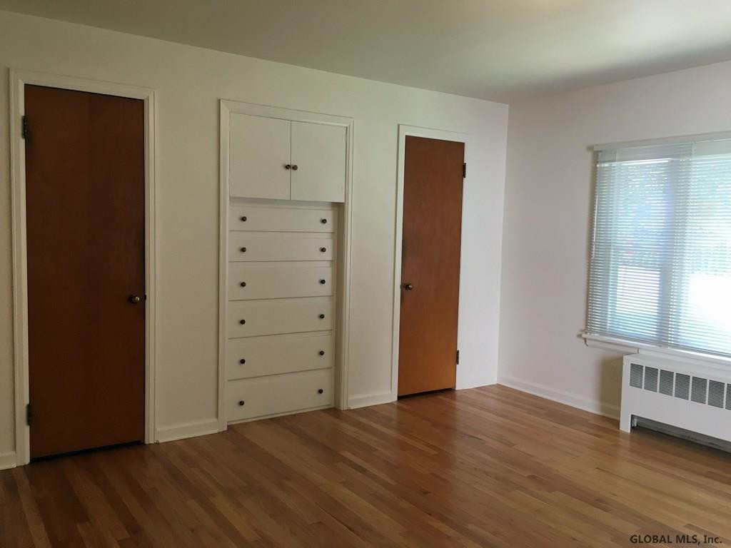 33 Miles Standish Road Rotterdam, NY 12306 - Photo 21 of 25 Photo 21