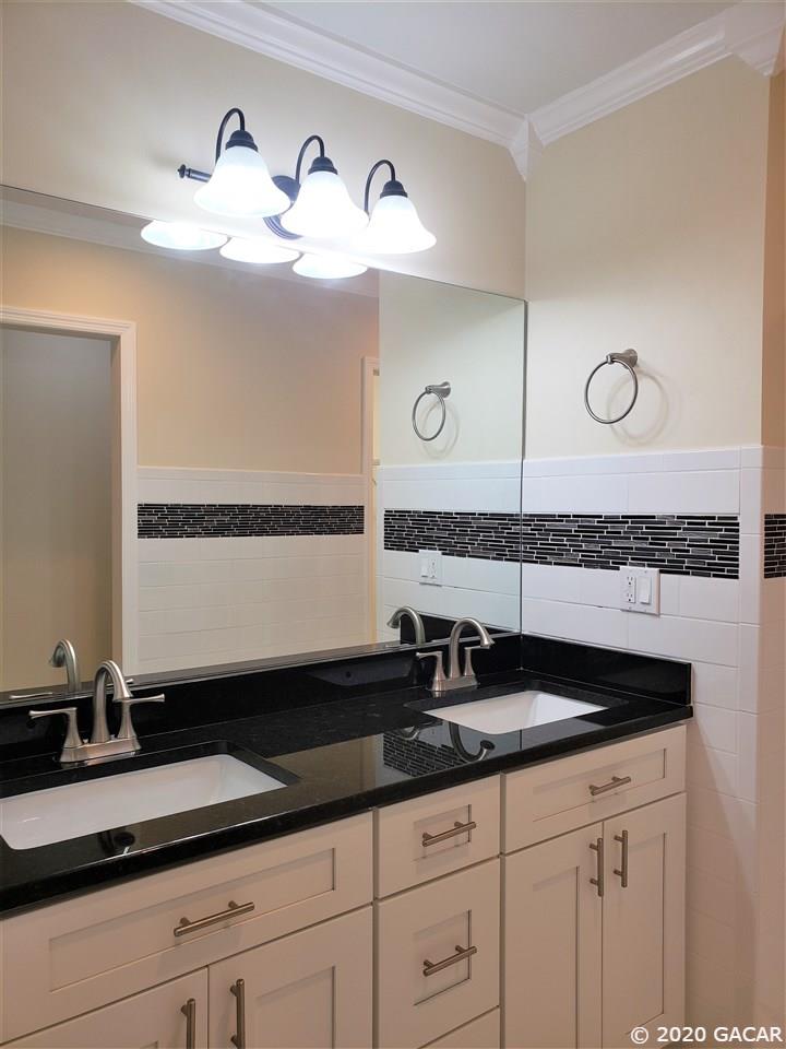 10907 Southwest 24th Avenue Gainesville, FL 32608 - Photo 15 of 16