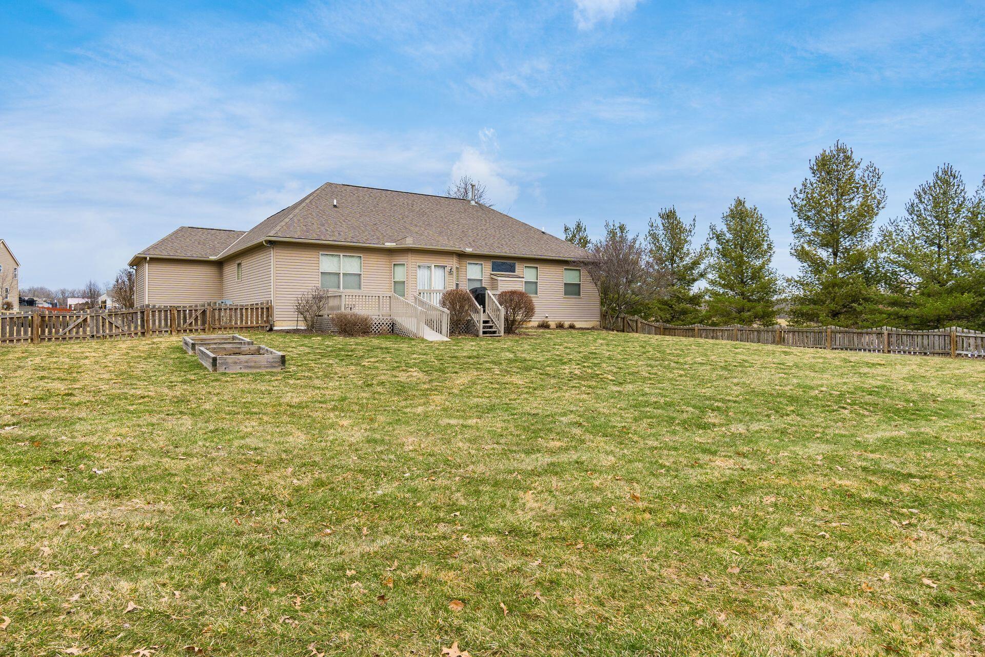 121 Harvest Ridge Avenue Pataskala, OH 43062 - Photo 51 of 67 Rear