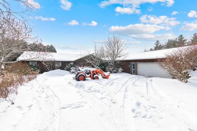 $785,000 | 49 Nashville Road, Jericho, VT 05465