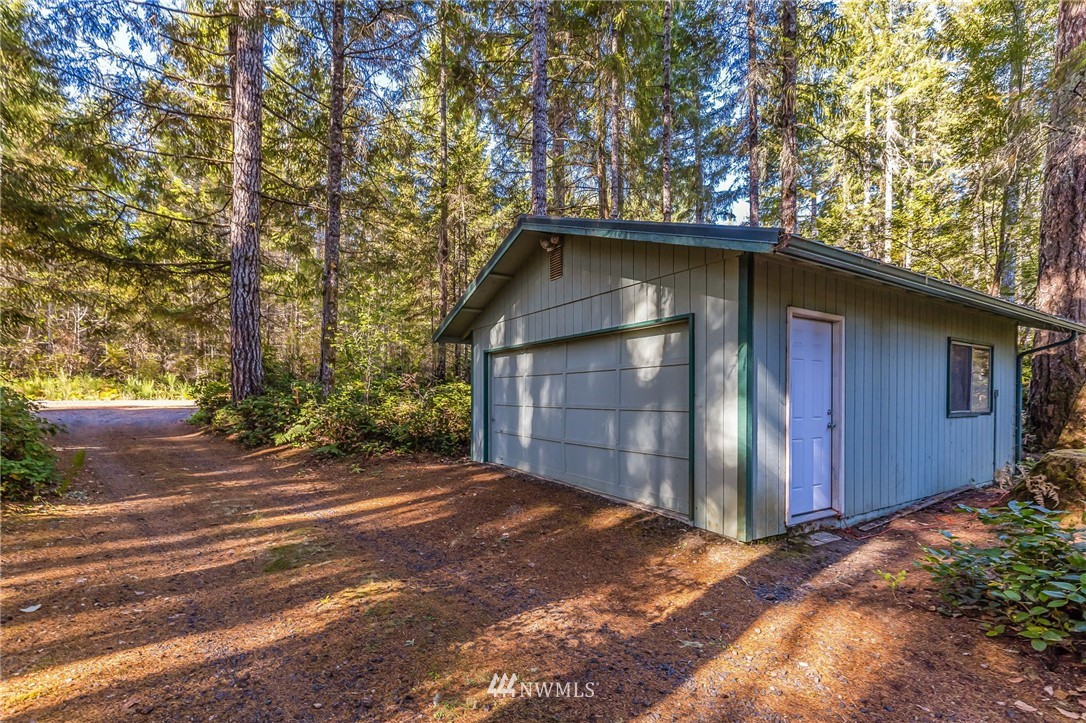 690 East Benson Lake Road Grapeview, WA 98546 - Photo 26 of 35 Gallery Image 26