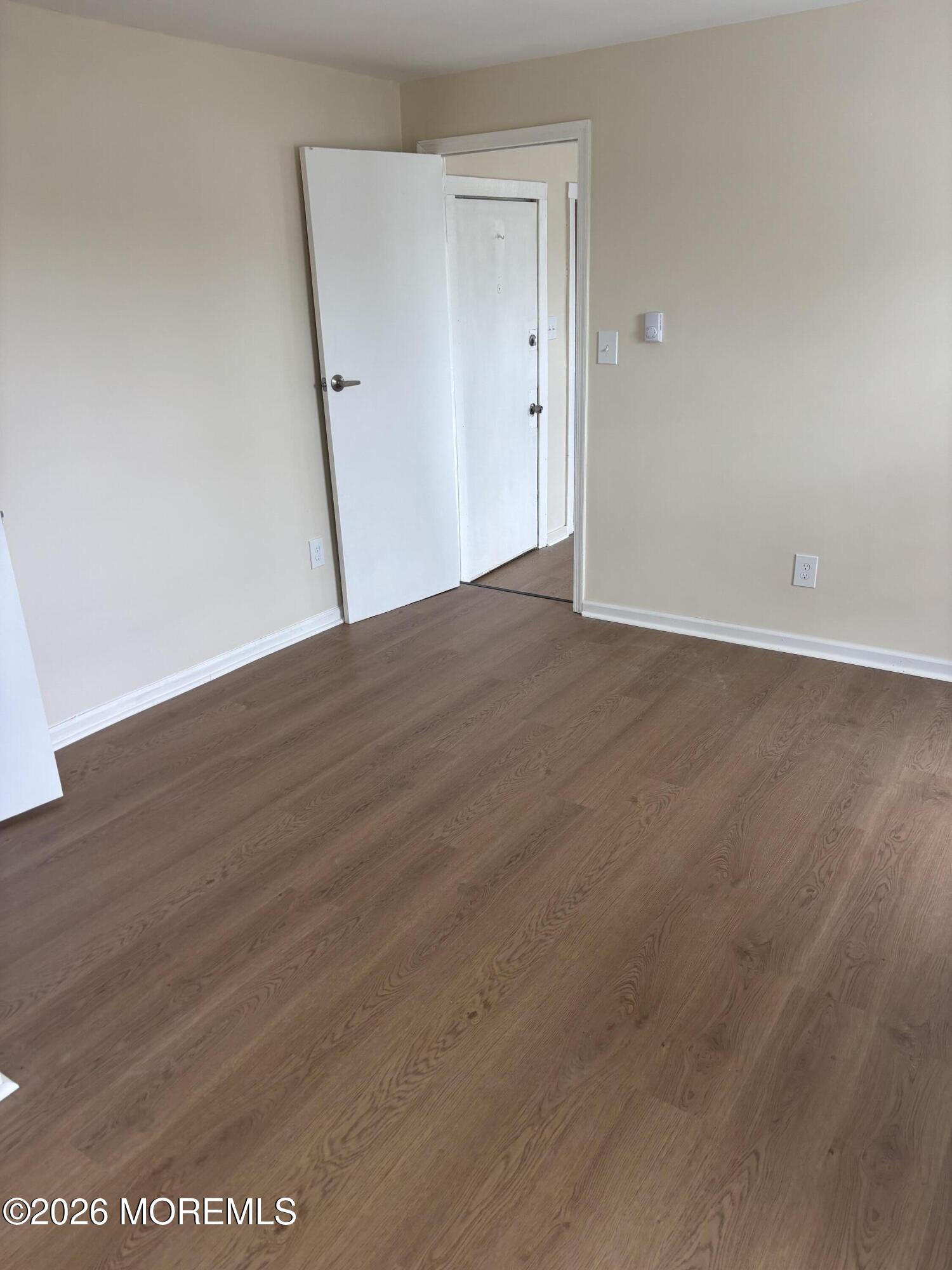 178 Broad Street, Unit D Keyport, NJ 07735 - Photo 6 of 7 a view of an empty room