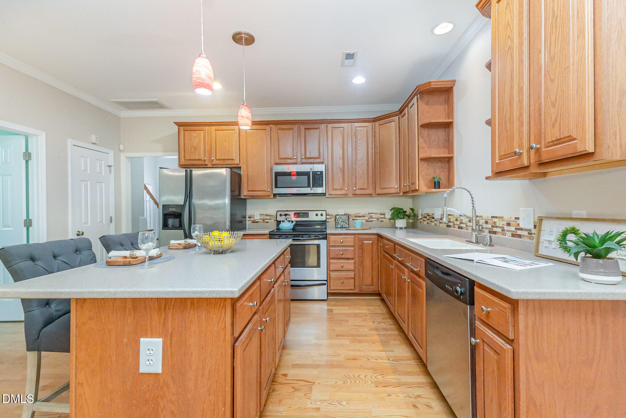 10141 Bessborough Drive Raleigh, NC 27617 - Photo 7 of 36 007_kv0a3845-edit_789