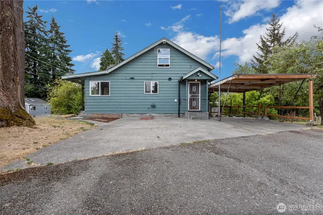 $1,268,000 | 10214 8th Avenue South, Tacoma, WA 98444