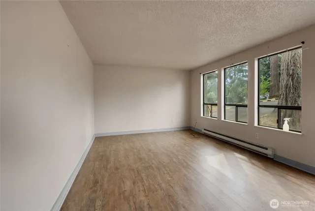 $1,268,000 | 10214 8th Avenue South, Tacoma, WA 98444