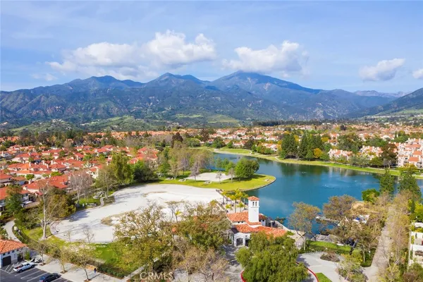 $1,149,000 | 7 Santolina, Rancho Santa Margarita, CA 92688