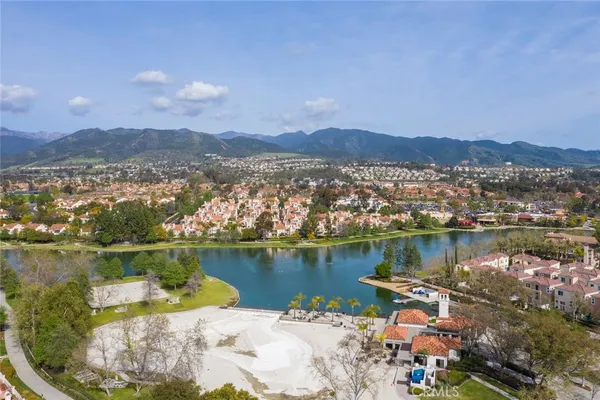 $1,149,000 | 7 Santolina, Rancho Santa Margarita, CA 92688