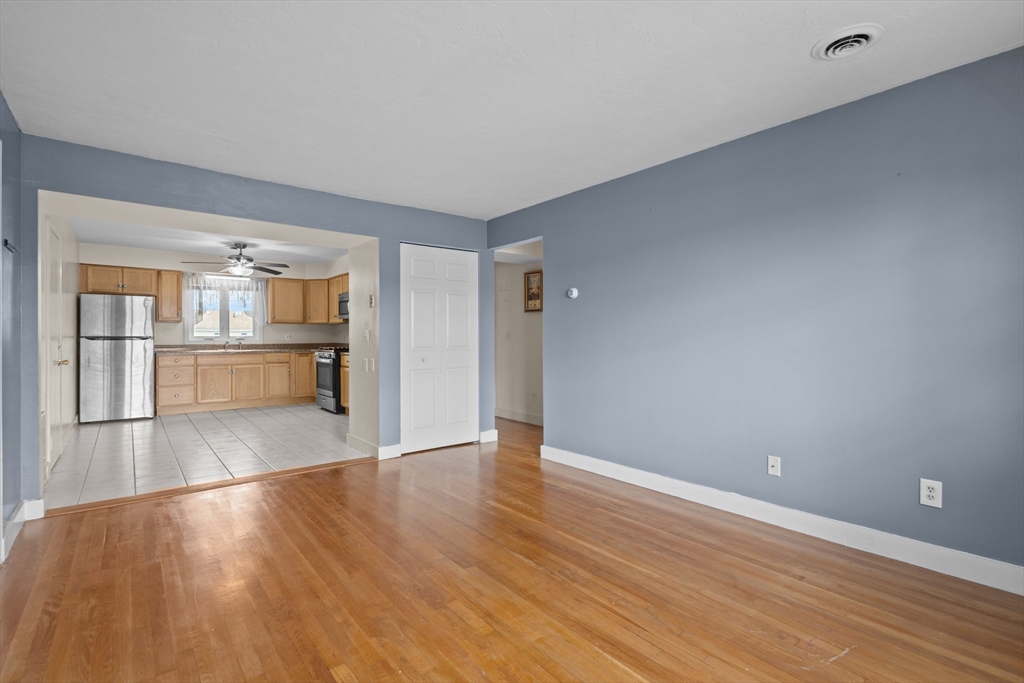 135 Vale Street, Unit 16 Fall River, MA 02724 - Photo 14 of 29