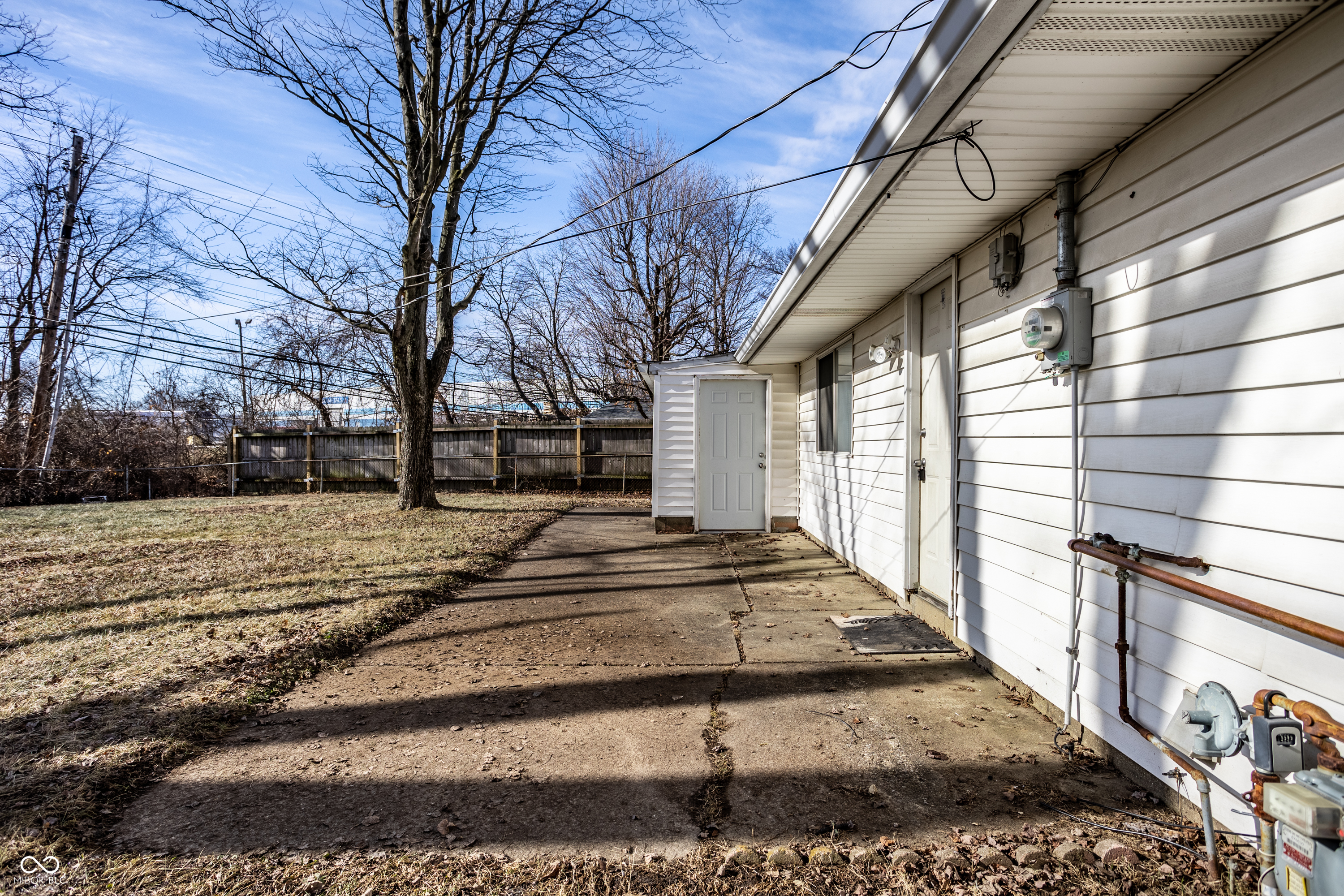 8815 Frontenac Road Indianapolis, IN 46226 - Photo 26 of 33