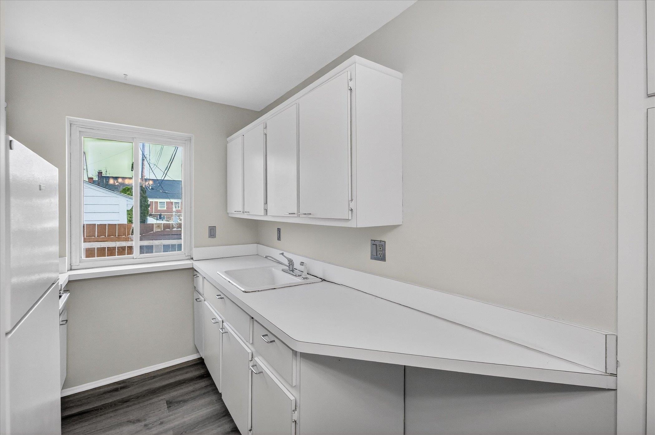 1723 East 14 Mile Road, Unit B Birmingham, MI 48009 - Photo 11 of 27
