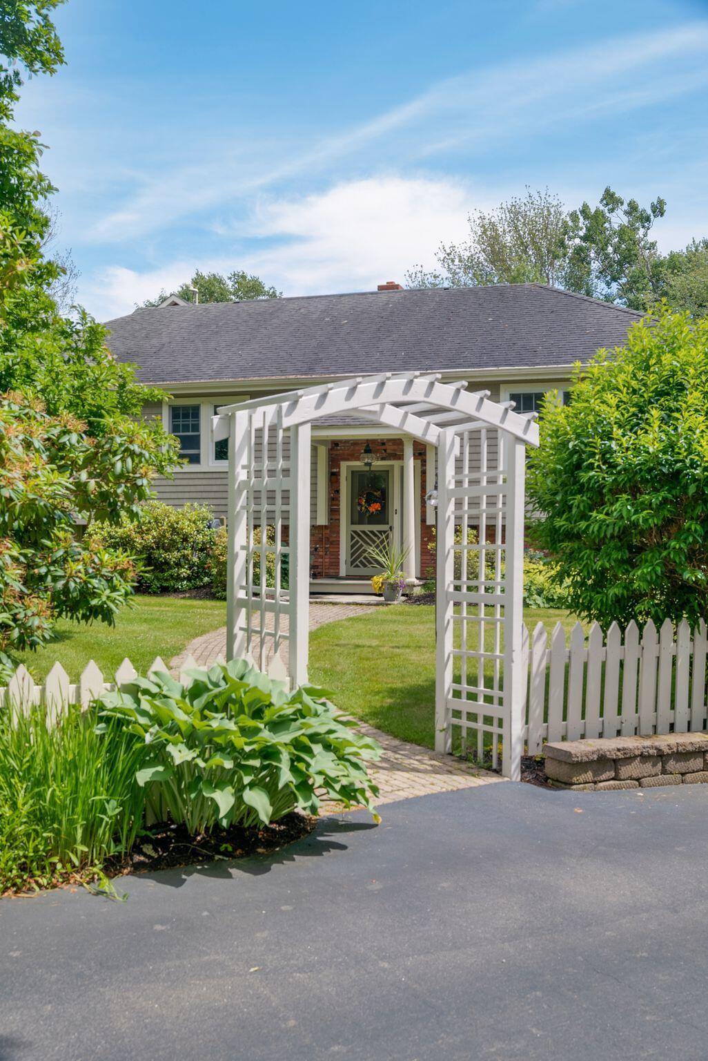 234 Sebasco Road Phippsburg, ME 04562 - Photo 6 of 94 DSC05318 copy