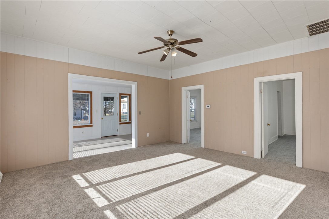 205 North 3rd Street Altamont, IL 62411 - Photo 17 of 25