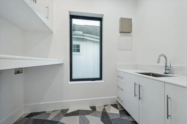 $1,326,000 | 2309 Driscoll Street, Houston, TX 77019